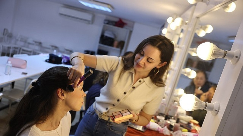 Geleneksel sanatlar ATASEM’de yaşatılıyor 