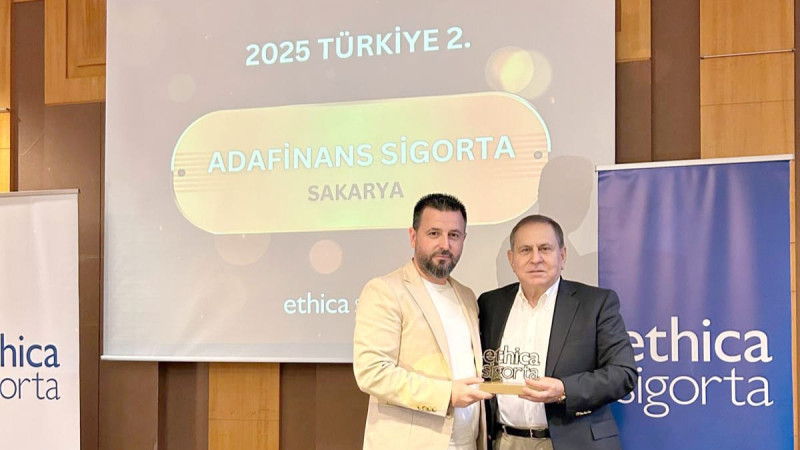 Adafinans Sigorta’ya çifte gurur; Türkiye 2.’liği ve Marmara Bölge 1.’liği