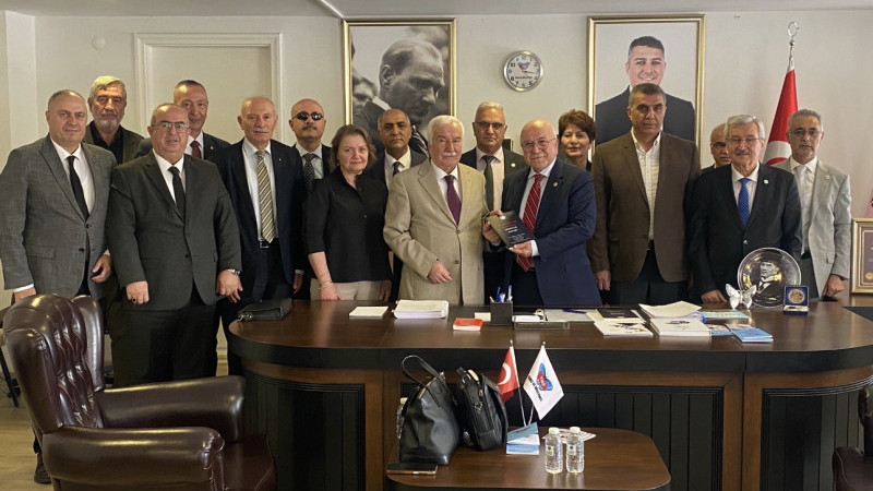 Tam Demokrasi ve Toplumsal Barış Vurgusu: Anlamlı Ziyaret