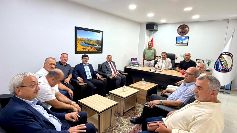 Başkan Karakullukçu’dan Sakarya Muşlular Derneği’ne ziyaret