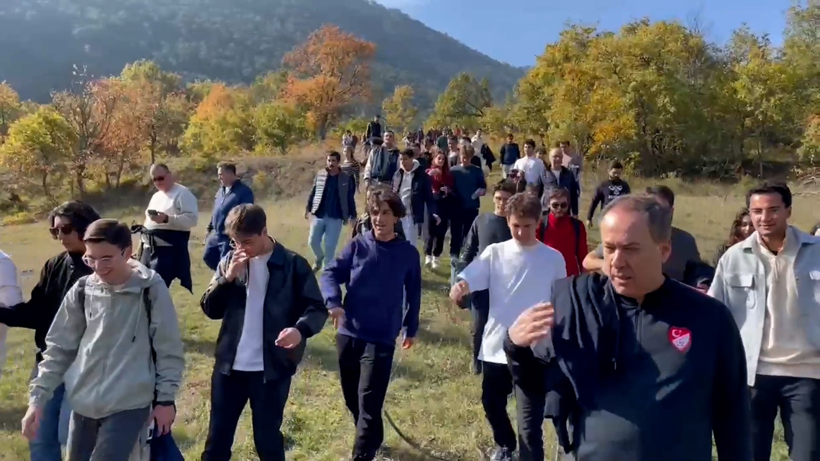 Gençlerle Tabiatta Buluşma Etkinliği Pamukova'da Gerçekleşti